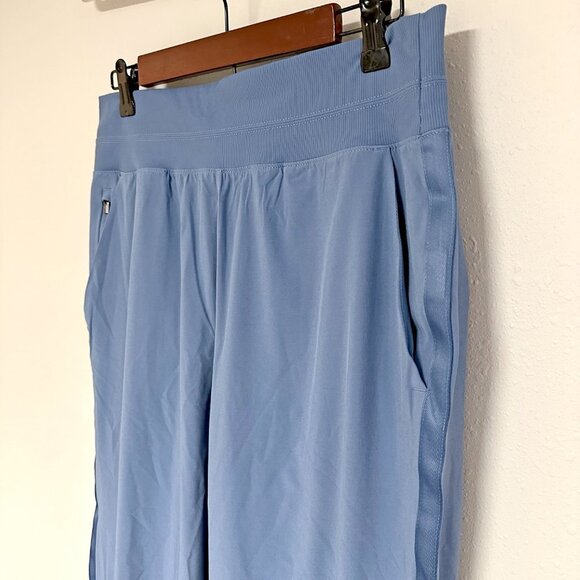 Athleta Nolita Slim Tapered Crop Pants - Picture 5 of 13